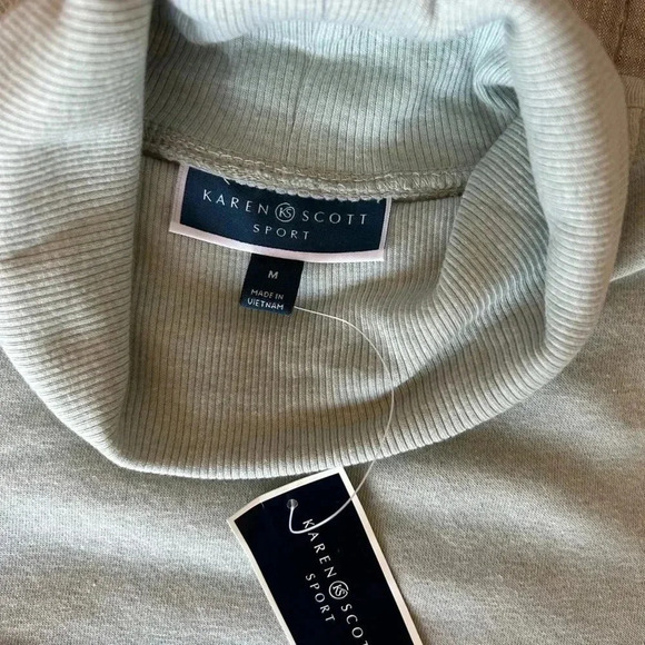 Turtle neck feel tunic - Picture 3 of 4